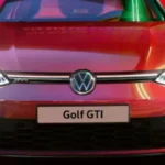 avq3m7dg_volkswagen-golf-gti_625x300_18_March_25