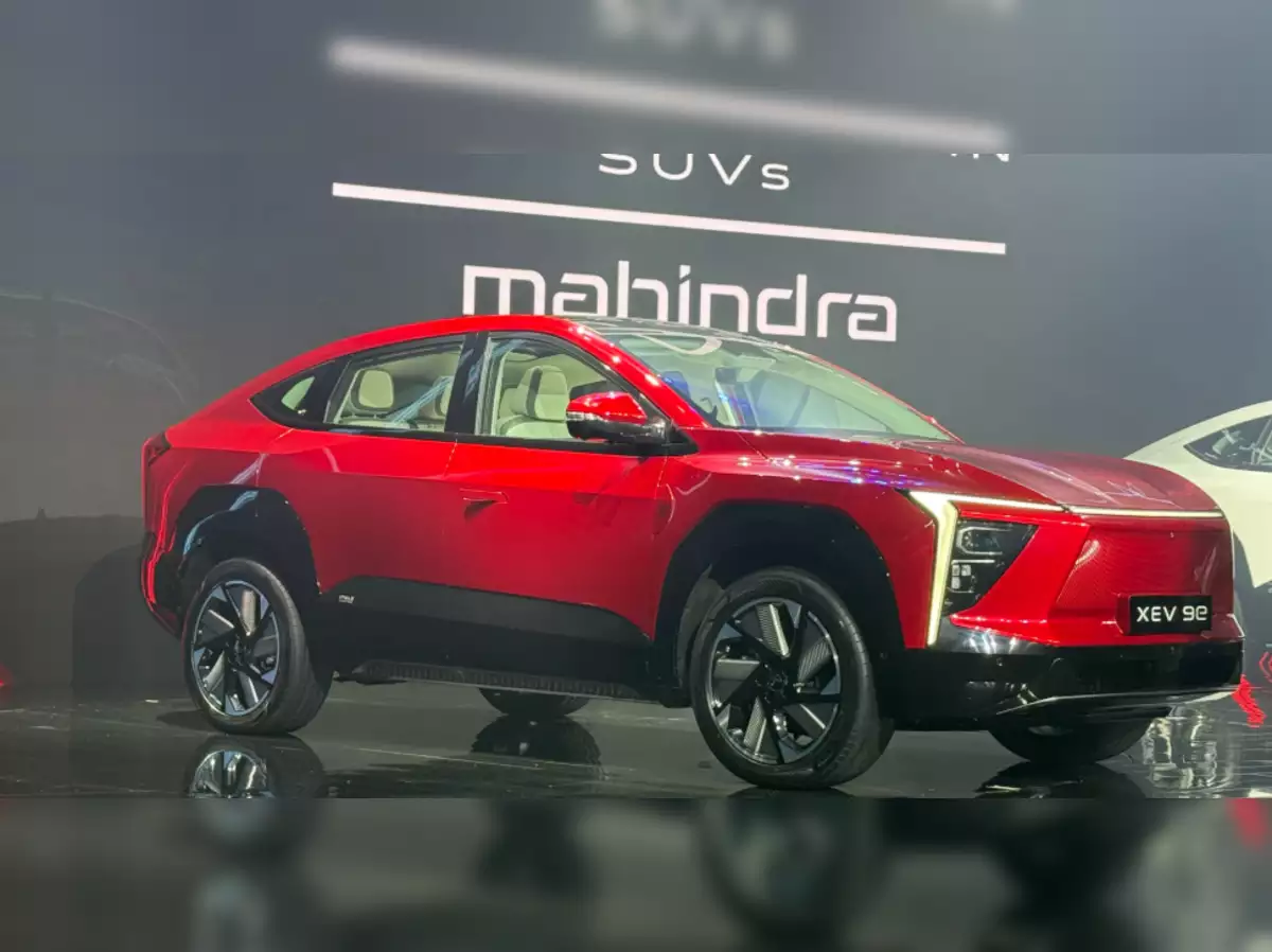 mahindra-unveils-be-6e-and-xev-9e-ushering-in-the-born-electric-era