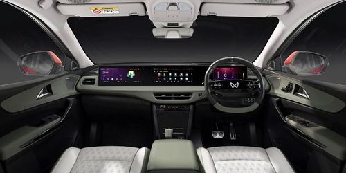 small_mahindra_xev_9e_interior_deb6589d91