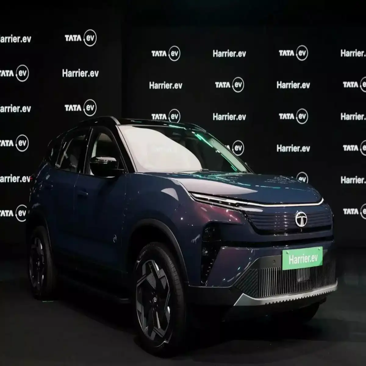 tata-harrier-ev